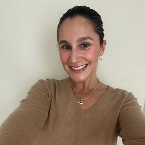 Meet your Posher, Gabriella